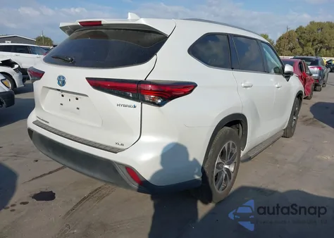 2022 Toyota Highlander Hybrid Xle из США, поврежденный, VIN 5TDGARAH3NS513378